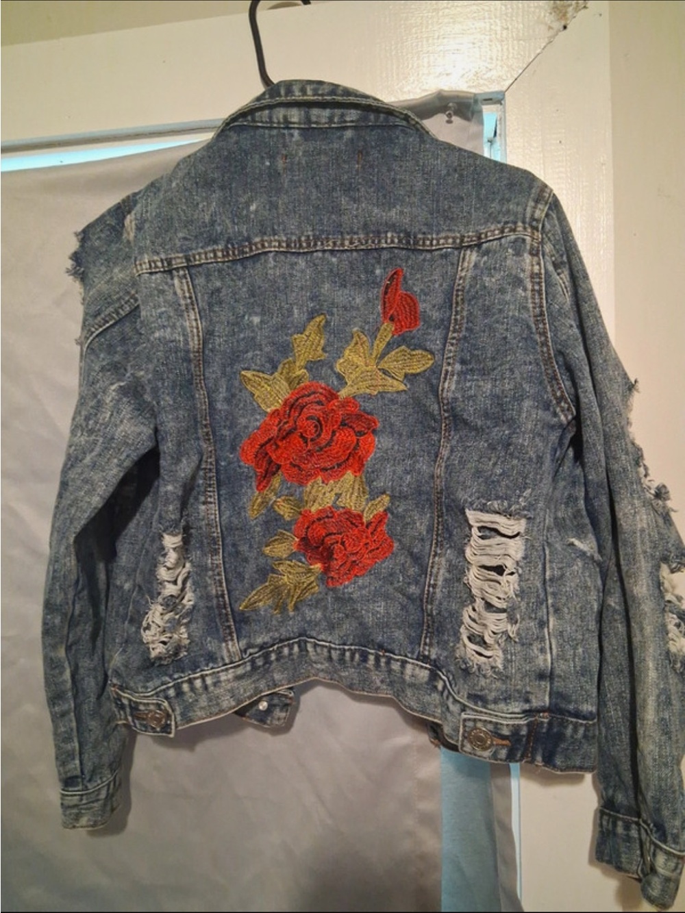 Thrill distressed denim vest with embroidery 1x fits more of lg-xlg